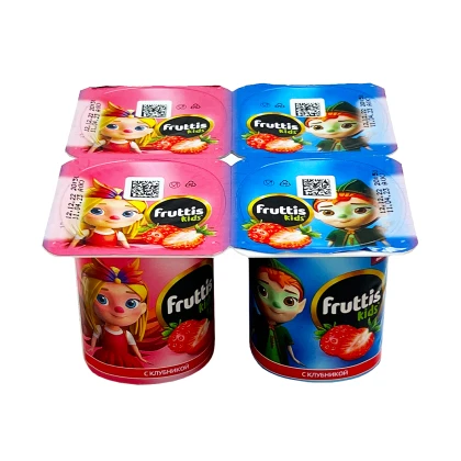 Продукт йогуртный Fruttis Kids с клубникой 2,5%